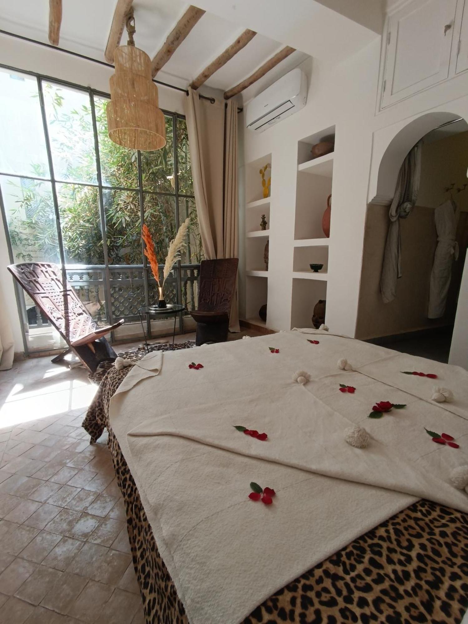 103Riad Pool Rooftop & Hammam Marrakesh Rom bilde